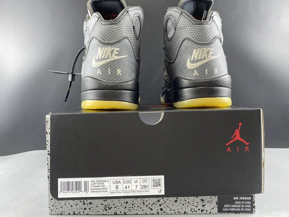 Jordan CT8480-001 Black  Retro 5 OWT 0217